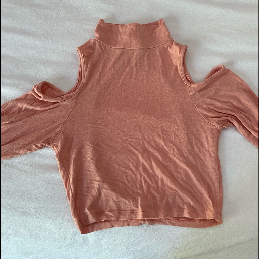 Going Out Cropped Longsleeve